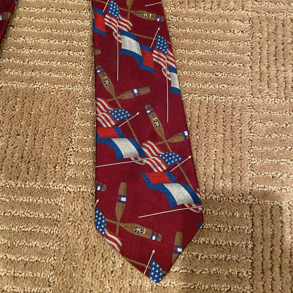 Tommy Hilfiger flag tie